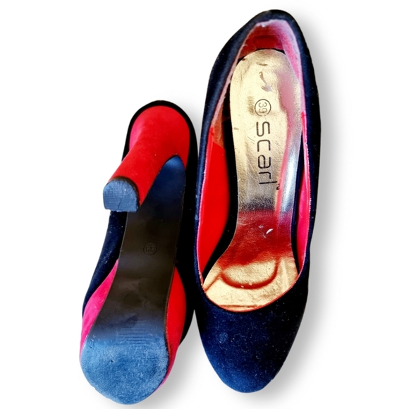 Y2k, super unique black felt heels with red platform heels and gold inner sole - Picture 4 of 6